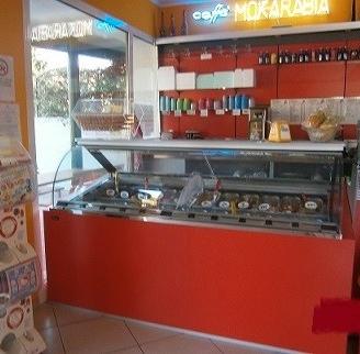 VETRINA GELATERIA m. 2,20 marca FB