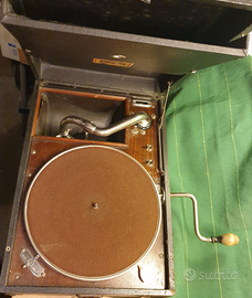 Grammofono a valigetta La Voce del Padrone