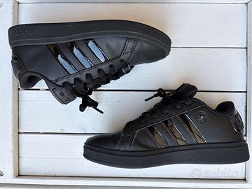 Scarpe Adidas Bambino N. 33.5 Star Wars