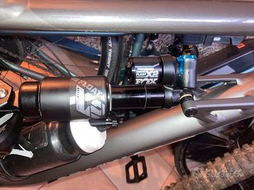 Fox ammortizzatore float X2 230x62,5 -60-65