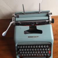 Olivetti Studio 44, con valigetta originale