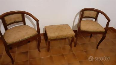 Sedie e sgabello camera da letto