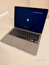 Apple MacBook Air 13” M1