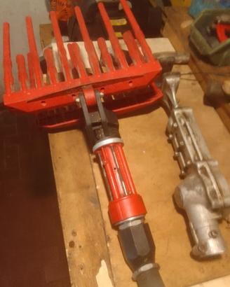 Abbacchiatore compressore forbice