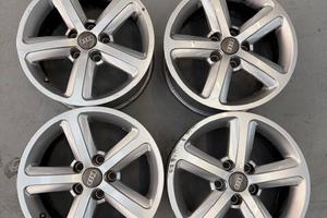 4 cerchi usati 16 pollici made in Italy Audi A3 A4