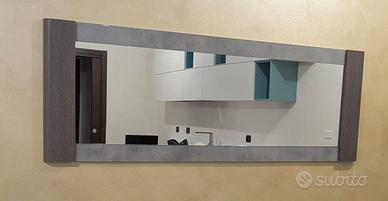 Specchio legno scuro e pietra naturale