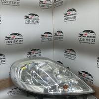 Faro fanale anteriore destra opel vivaro a 8200701