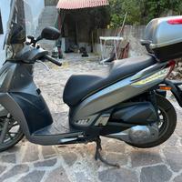 Kymco People GTi 125/200/300/300