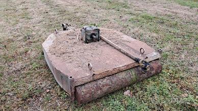 Tagliaerba/trincia per trattrice