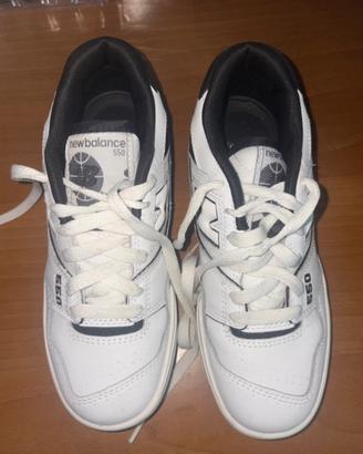 New Balance 550 nere e bianche