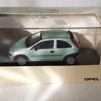 1/43 OPEL CORSA C MINICHAMPS