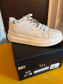 Sneakers bianca byblos n. 40
