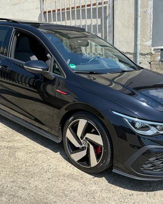 VOLKSWAGEN Golf 2.0 TSI GTI DSG