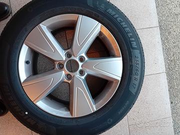 Gomme più cerchi Volvo XC40 nuove