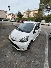 Toyota Aygo 1.0 benzina