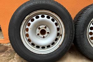 Pneumatici invernali con cerchi Volkswagen