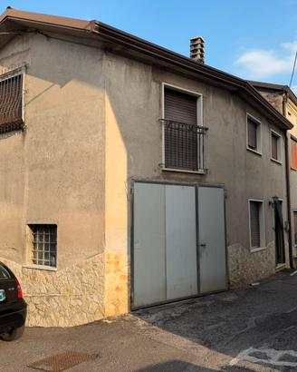 Casa tricamere a zugliano