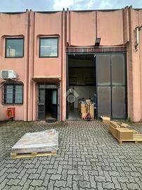 CAPANNONE A PESCHIERA BORROMEO