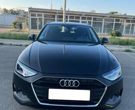 Audi a4 avant 30 tdi s-tronic