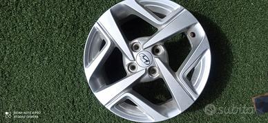 Hyundai i10  cerchi 15