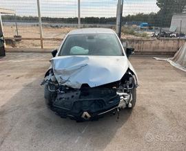 Renault Clio TCe 12V 90 CV 5 porte Moschino Life