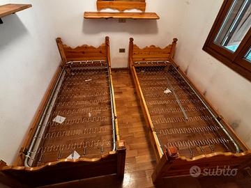 Letti in pino massello