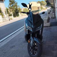 scooter voge sr1 125 cc
