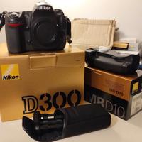 Nikon D300 + battery grip