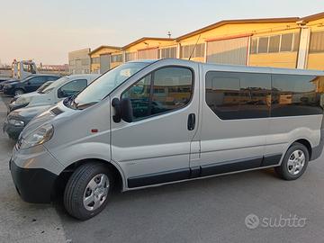 Opel vivaro 9 posti del 2013 2.0 cc 