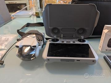 Dji mini 3 Fly more combo dji RC + accessori 