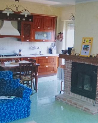 Duplex 240 mq per casa/terreno in sila