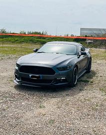 Ford mustang 3.7 (NO SUPERBOLLO)