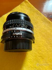 Nikon 20 f3,5