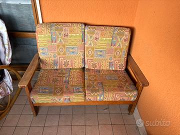 Divanetto due posti