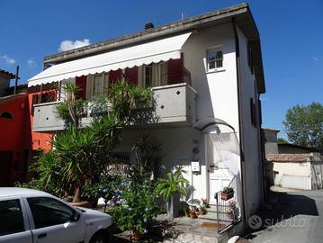 Immobile in asta di 189 m² con 4 locali a Morciano