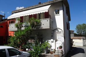 Immobile in asta di 189 m² con 4 locali a Morciano