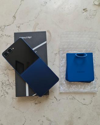 SAMSUNG Galaxy Z Flip7 