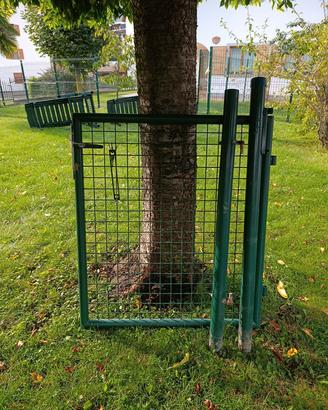  cancello per giardino -orto