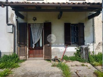 CASA DI CORTE A BADIA PAVESE