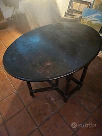 Tavolo liberty 