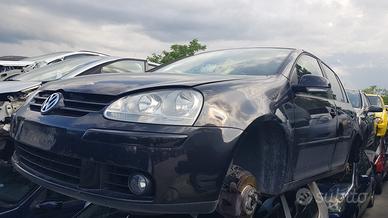 Volkswagen Golf 5 GTD 1.9  turbo diesel del 2007 X