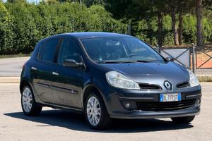 Renault Clio 1.5 dCi 85CV 5 porte Le Iene *Garanzi