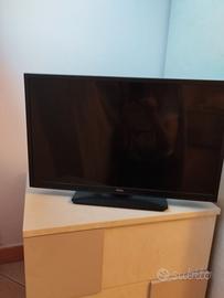 TV Nokia 24" HD con Android TV e alimentazione 12V