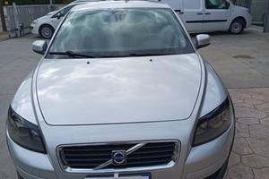 Volvo C30 T5 Momentum