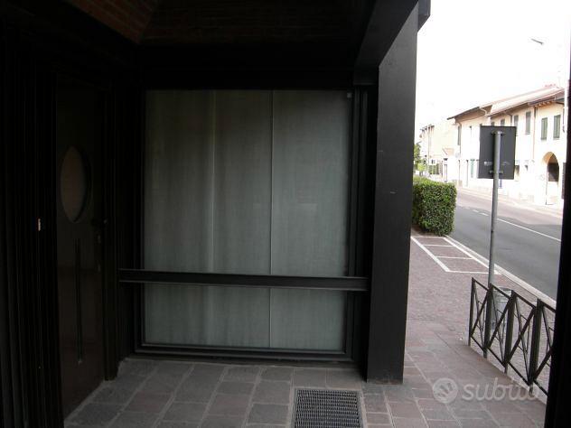 Negozio mq 50 + Marchio registrato - Vista 3
