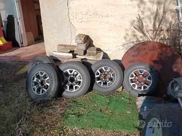 4 cerchi nuovi gommati nuovi per suzuki 