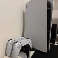 PS5 DIGITAL+2CONTROLLER+BASE DI RICARICA