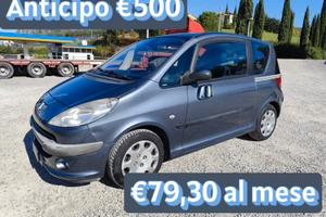 Peugeot 1007 1.4 benz [neopatentati]