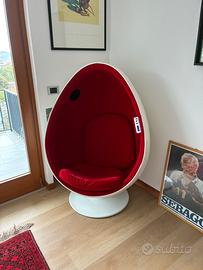 Poltrona girevole Uovo