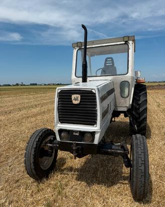 Trattore Lamborghini 1056